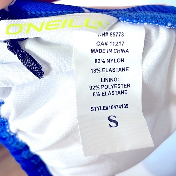 O’Neill Bikini Top Swim Suit Size Small Blue and White - Picture 4 of 4